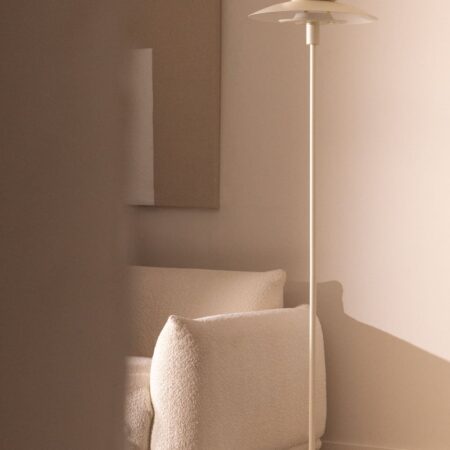 Lampada da terra Alicia in ferro