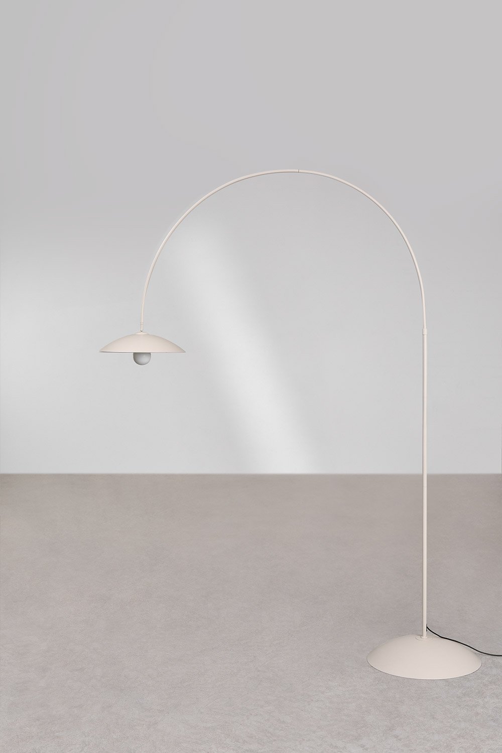 Lampada da terra per esterni in ferro Lomira