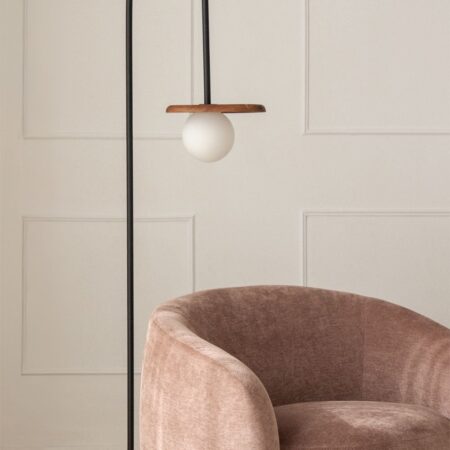 Lampada da terra in legno di acacia Freidy