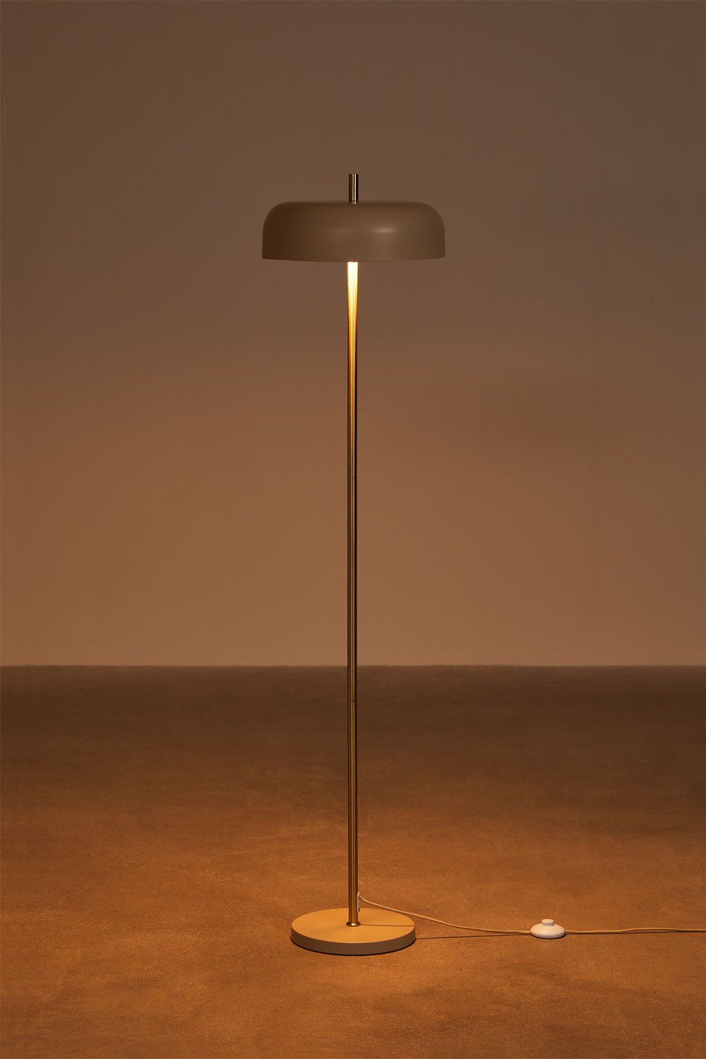 Lampada da terra Gorana in metallo