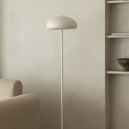 Lampada da terra in metallo Hilma