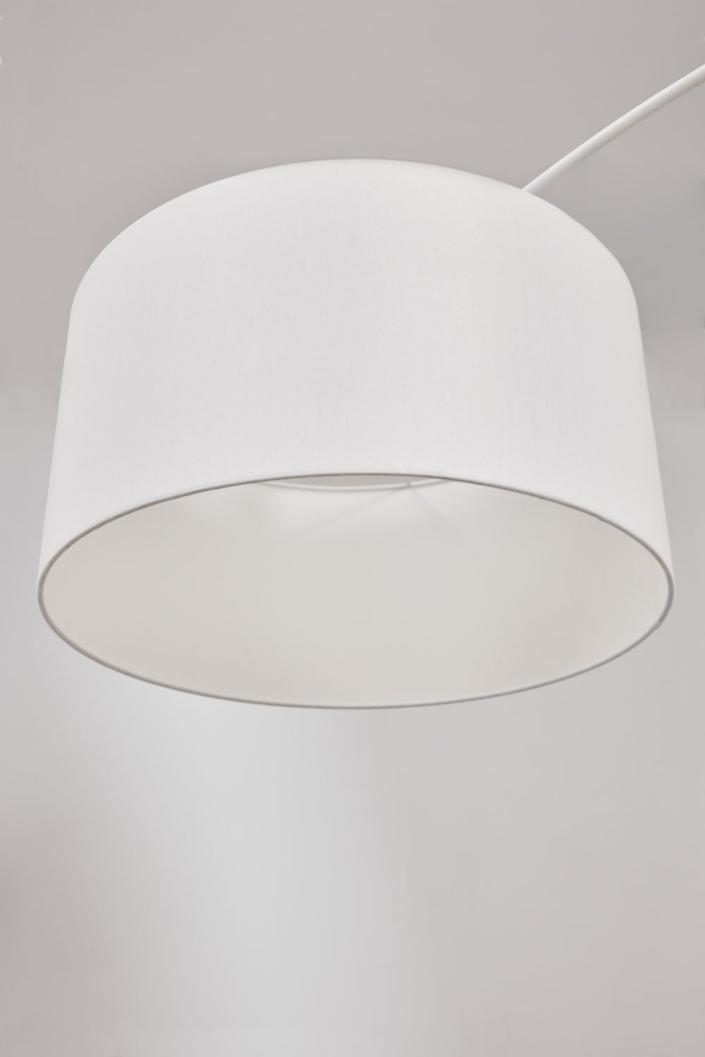 Lampada da terra in lino e ferro Vonera