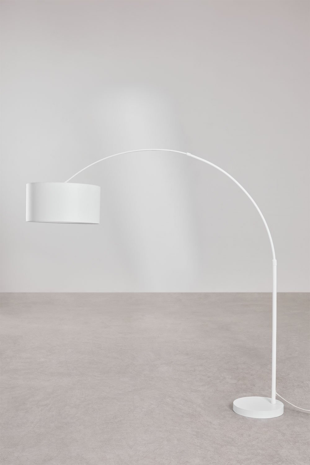 Lampada da terra in lino e ferro Vonera