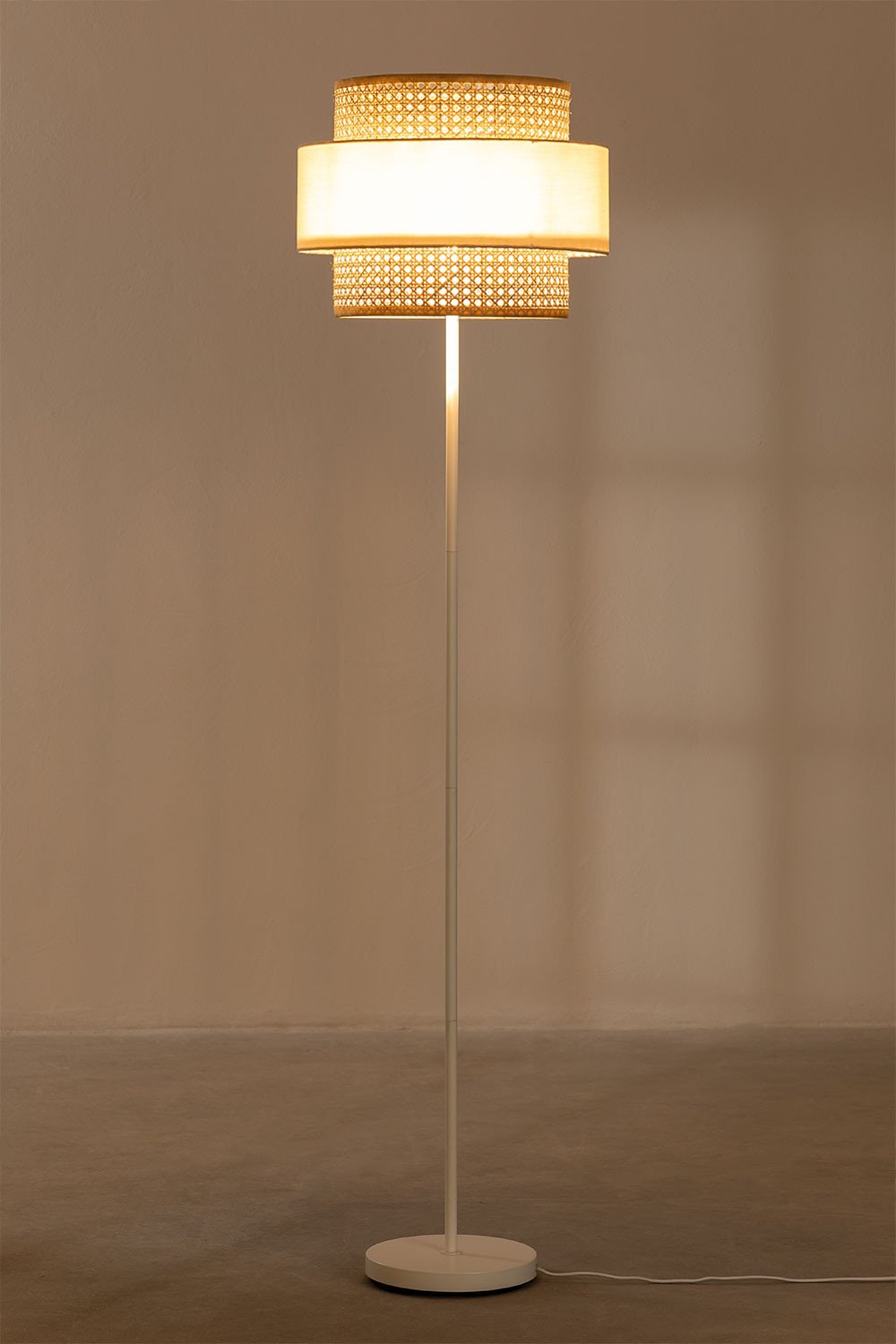 Lampada da Terra in Rattan Satu