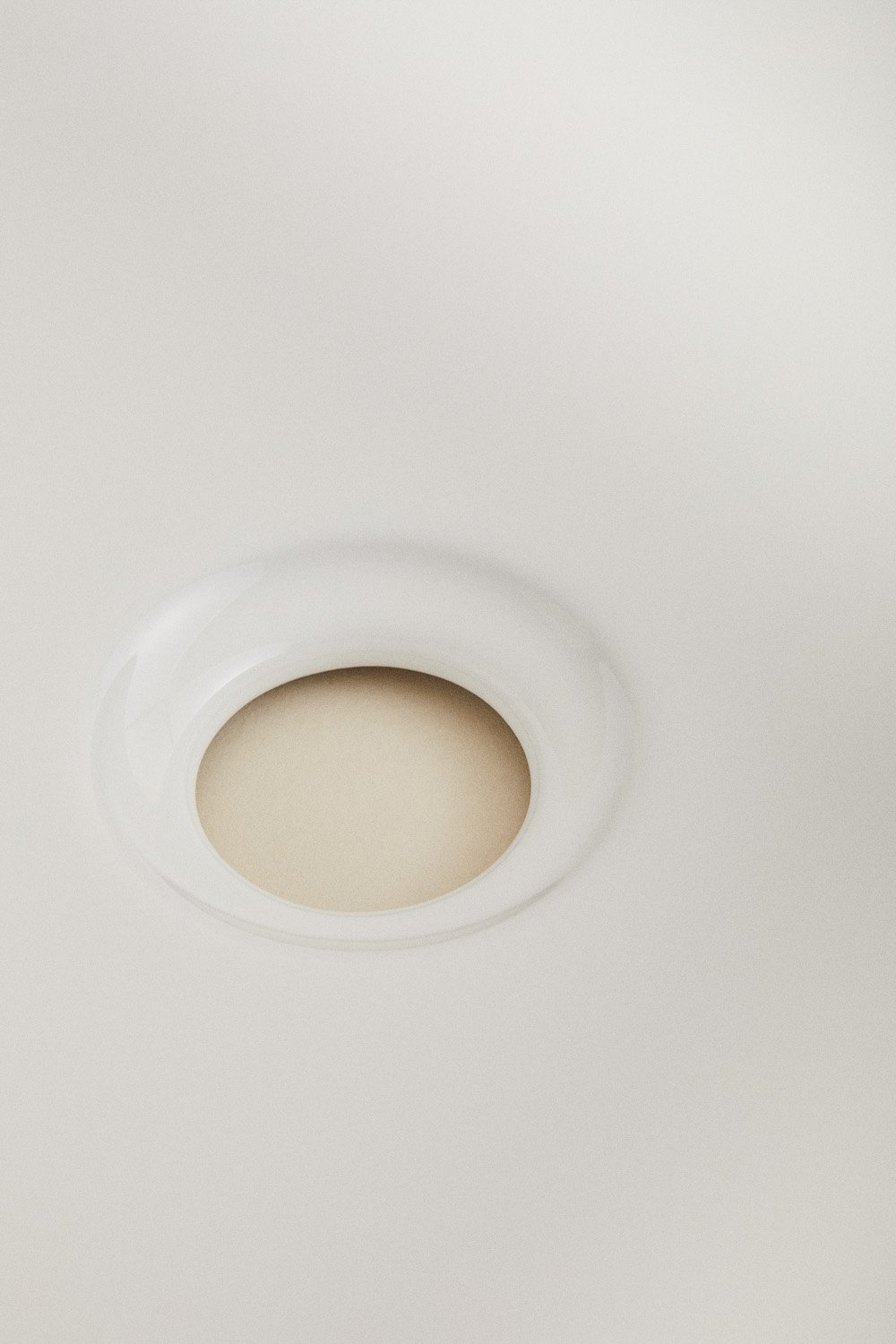 Lavabo in ceramica Lenka