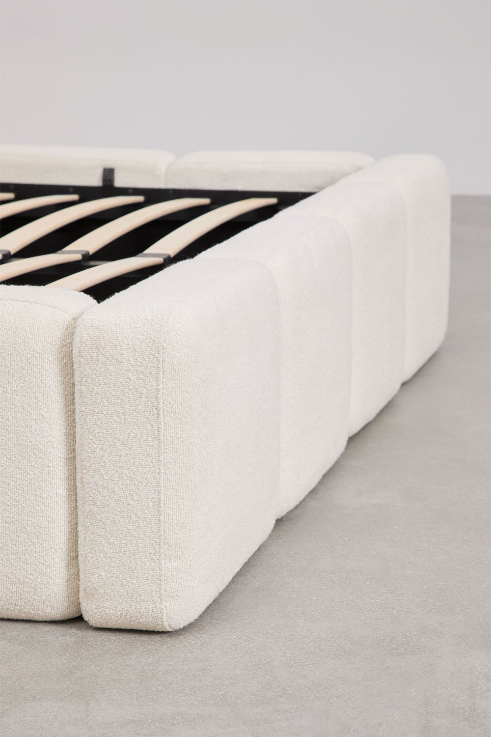 Letto con contenitore in tessuto bouclé Jolcem