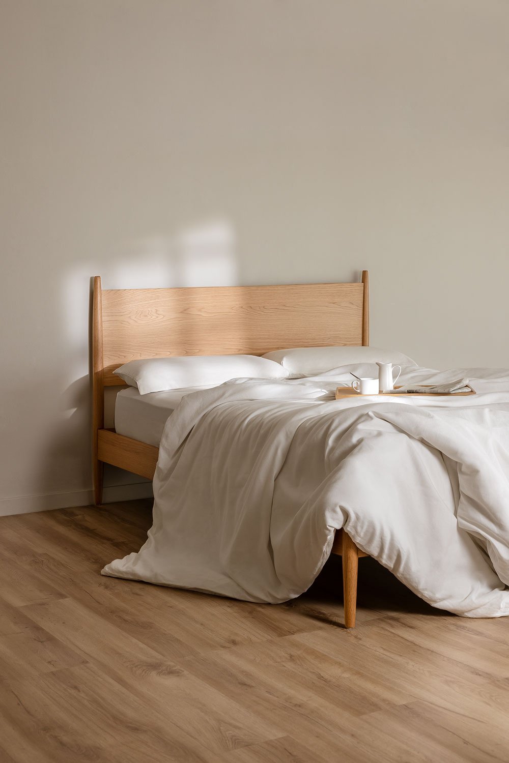 Letto in legno Indira