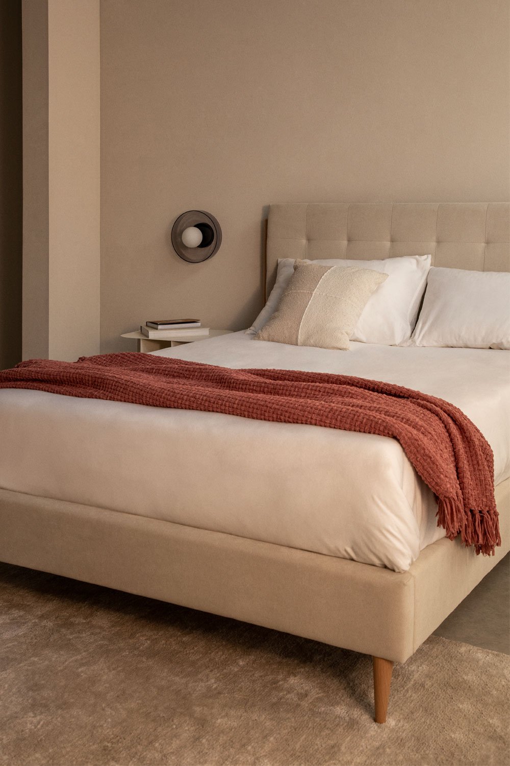 Letto imbottito Samira