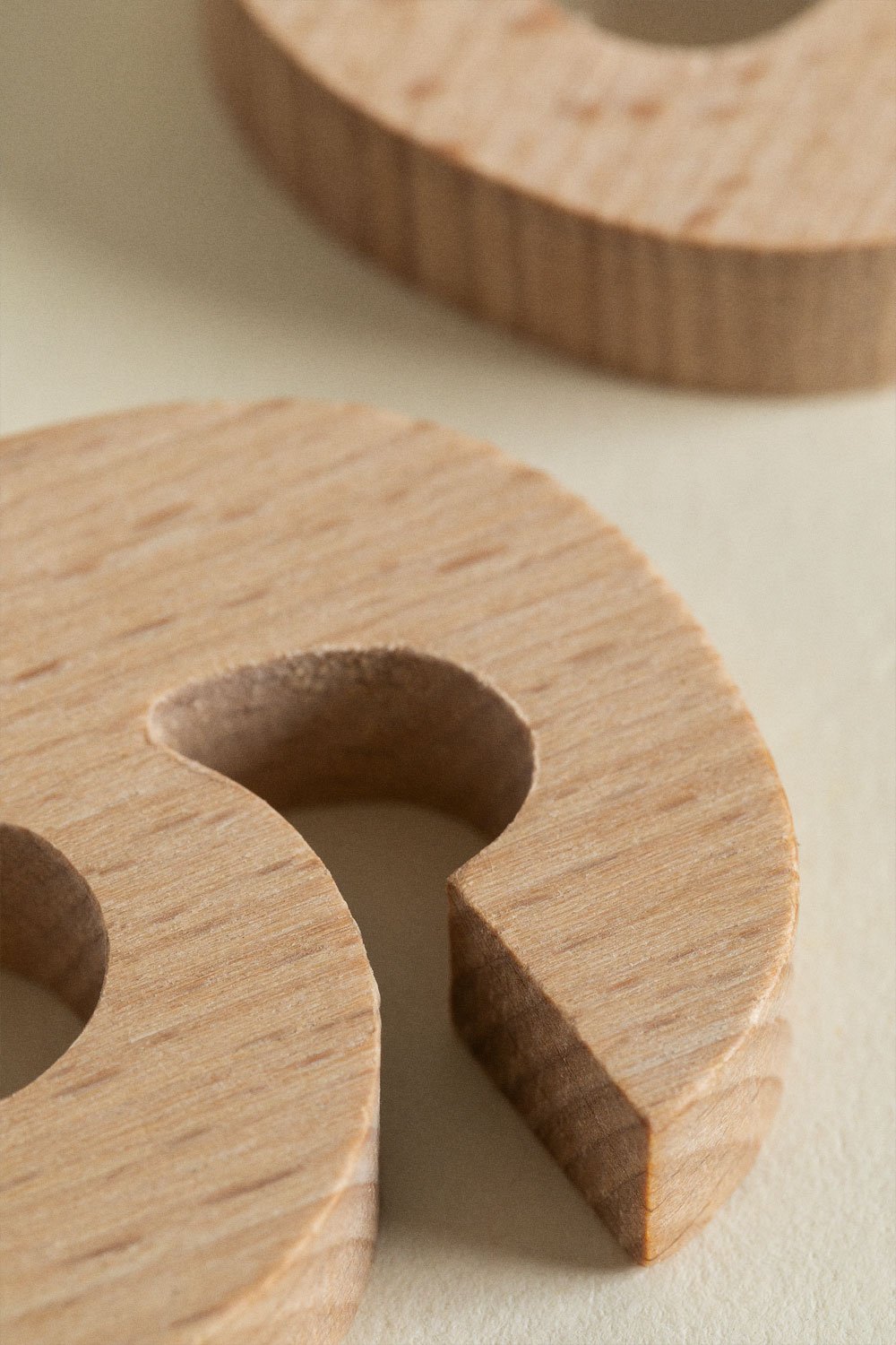 Numeri in legno di faggio Ugga Kids