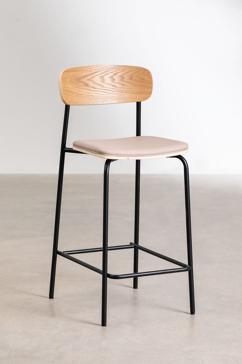 Confezione da 4 sgabelli alti impilabili 65 cm in ferro e legno Wilpier