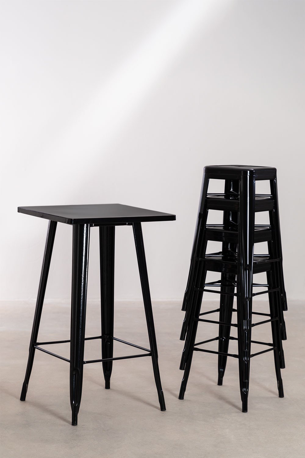 Set tavolo alto LIX e 4 sgabelli alti LIX