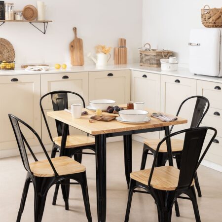 Set di tavoli in legno LIX (80x80) e 4 sedie LIX Legno