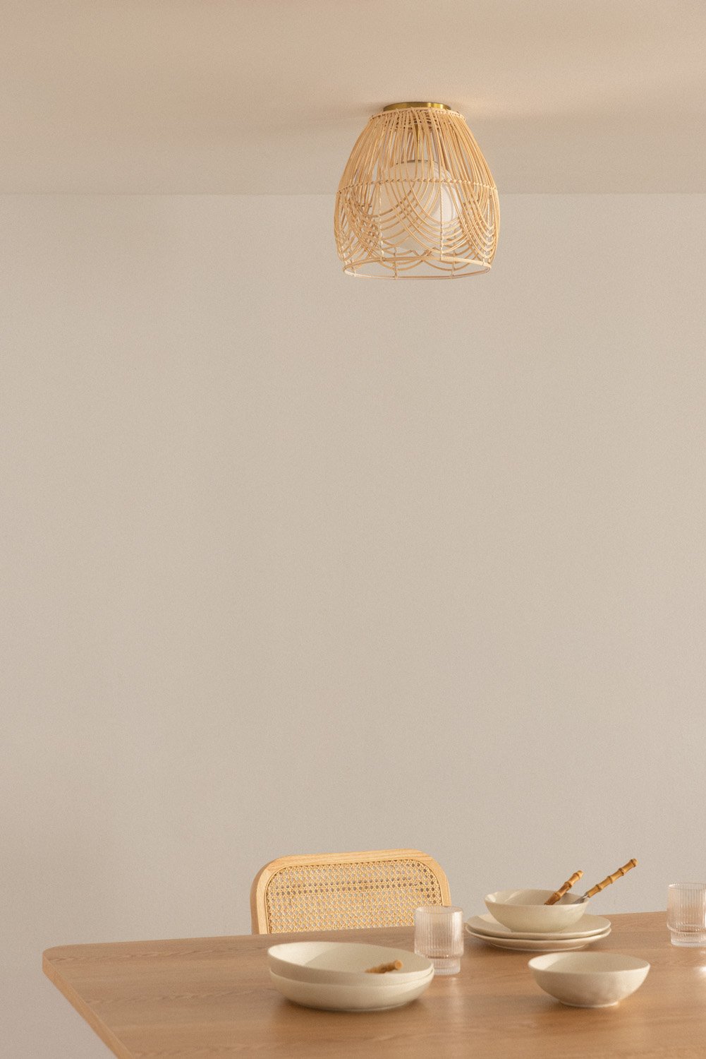 Lampada da soffitto in rattan Tyrona