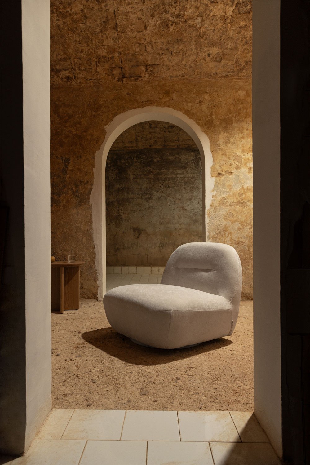 Poltrona girevole in ciniglia Sernin