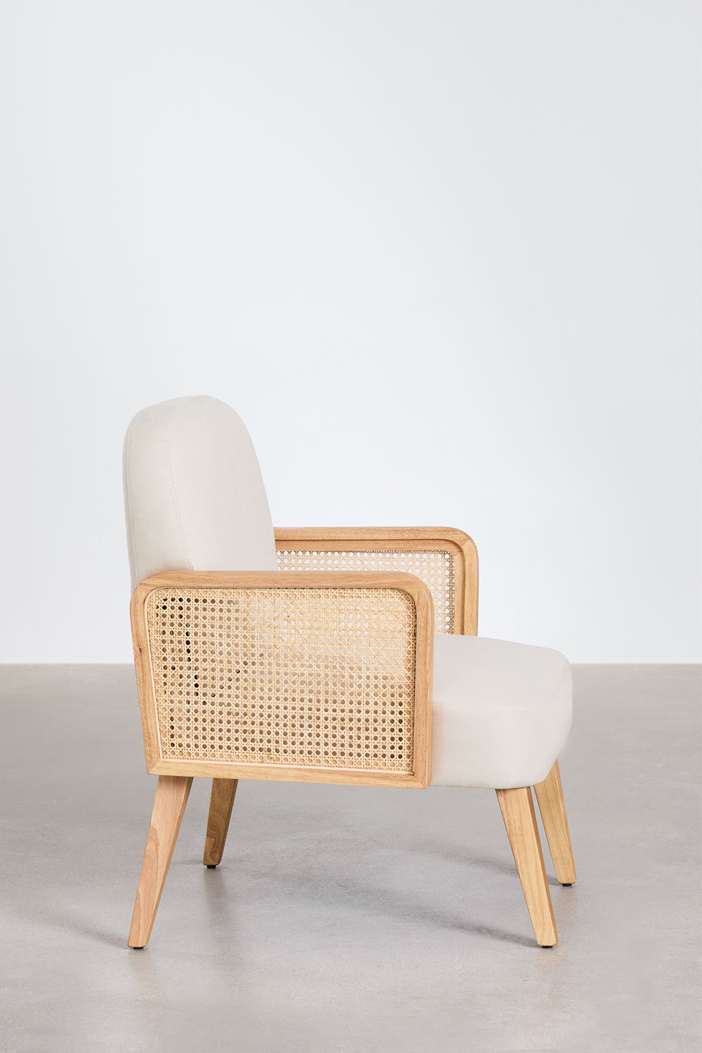 Poltrona in legno di caucciù e rattan Icon