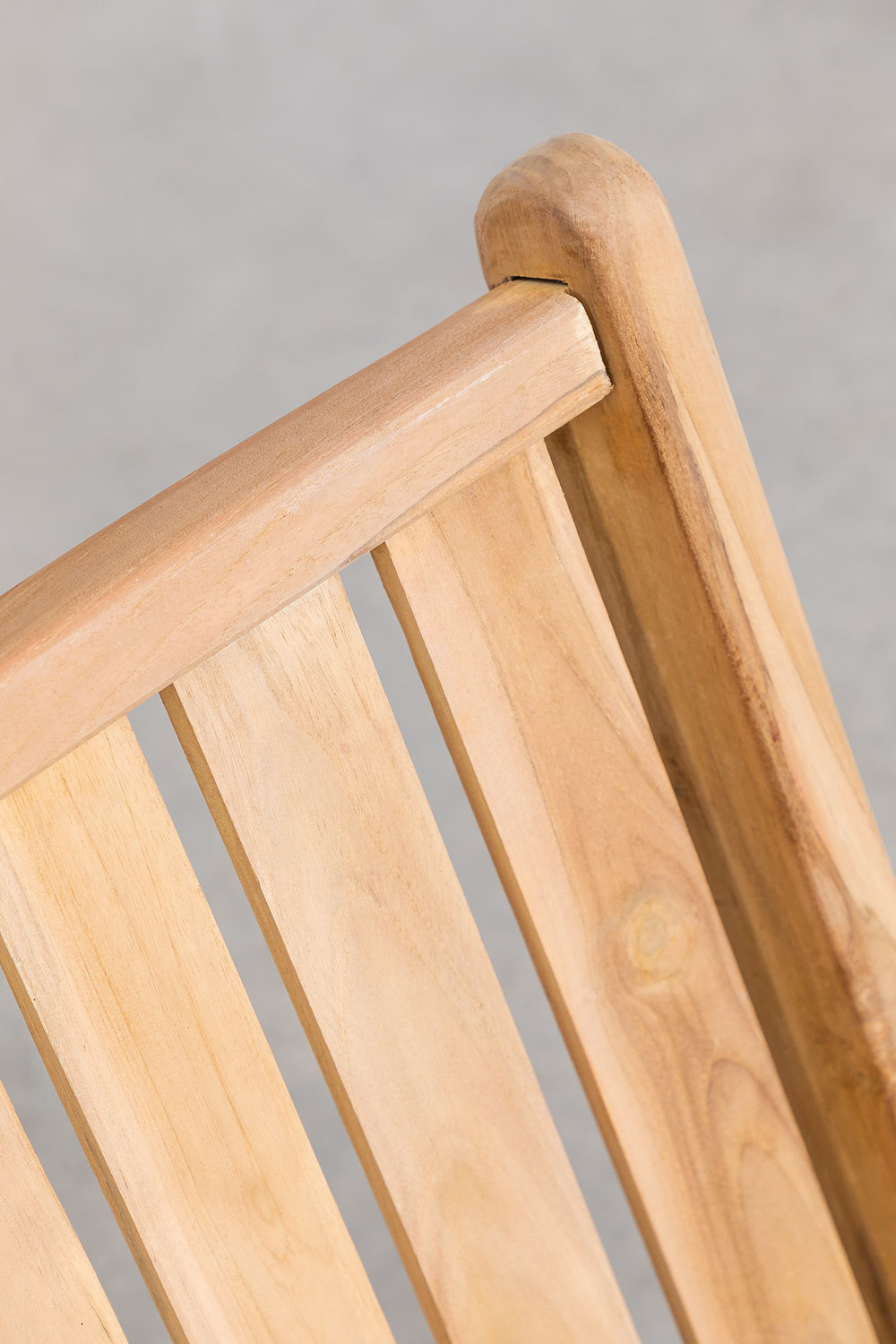 Poltrona in legno di teak Caima