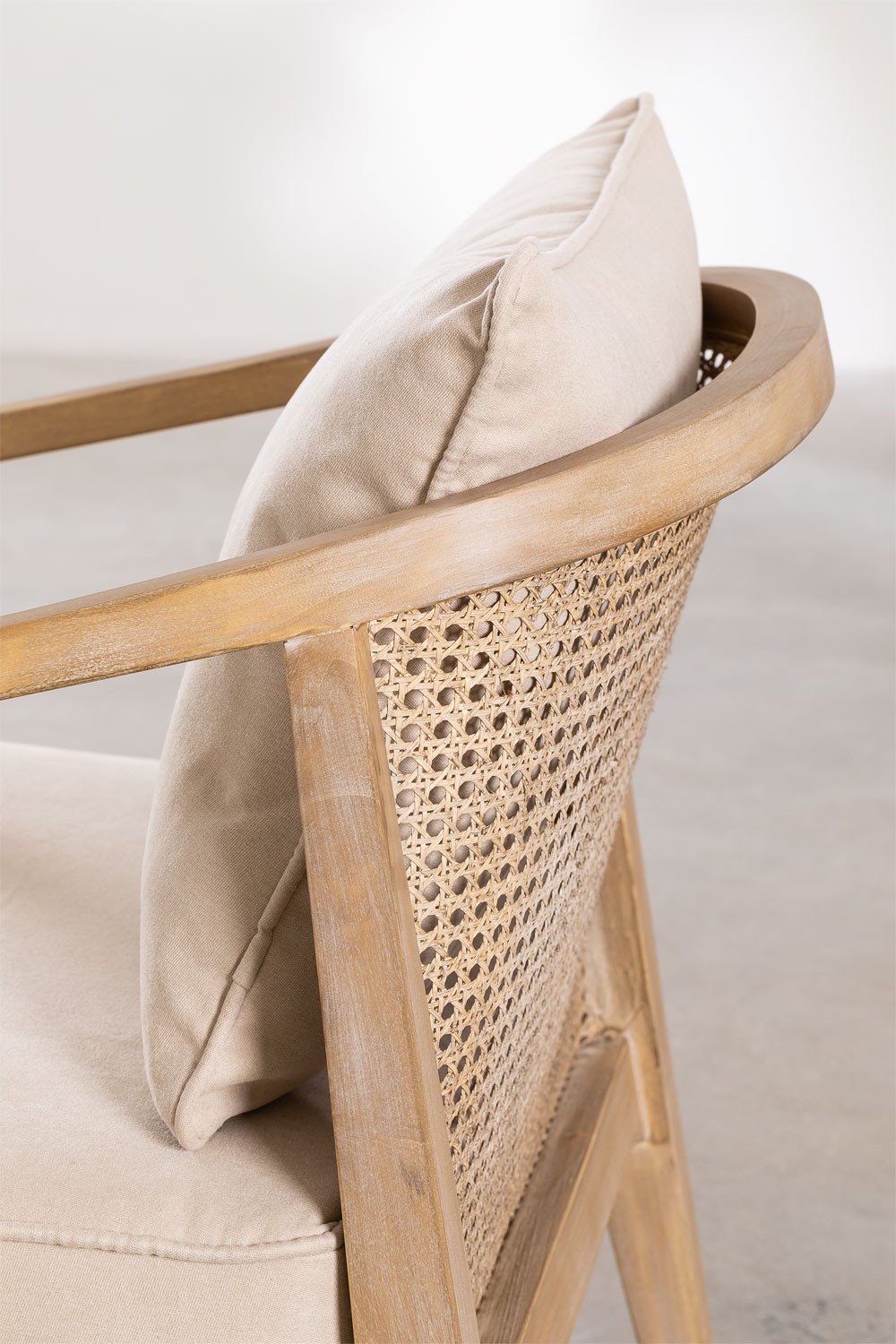 Poltrona in legno Kairos