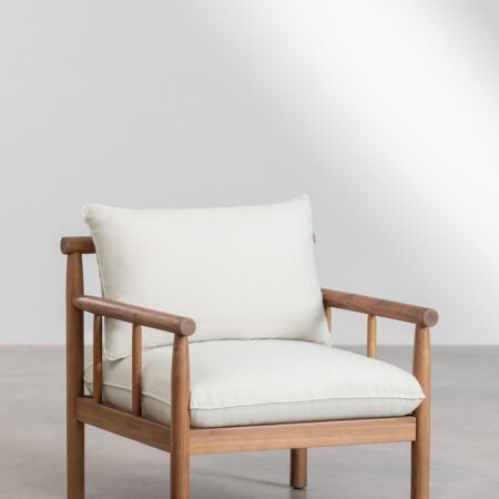 Poltrona in legno di acacia Melvin