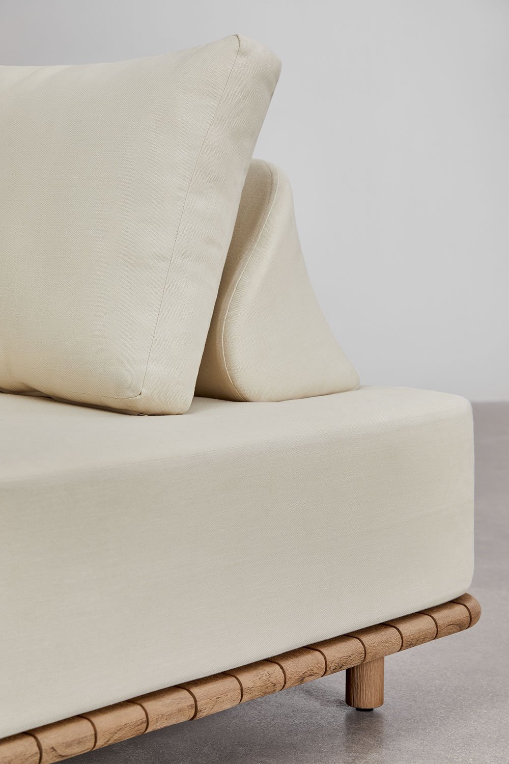 Poltrona in acacia Portet