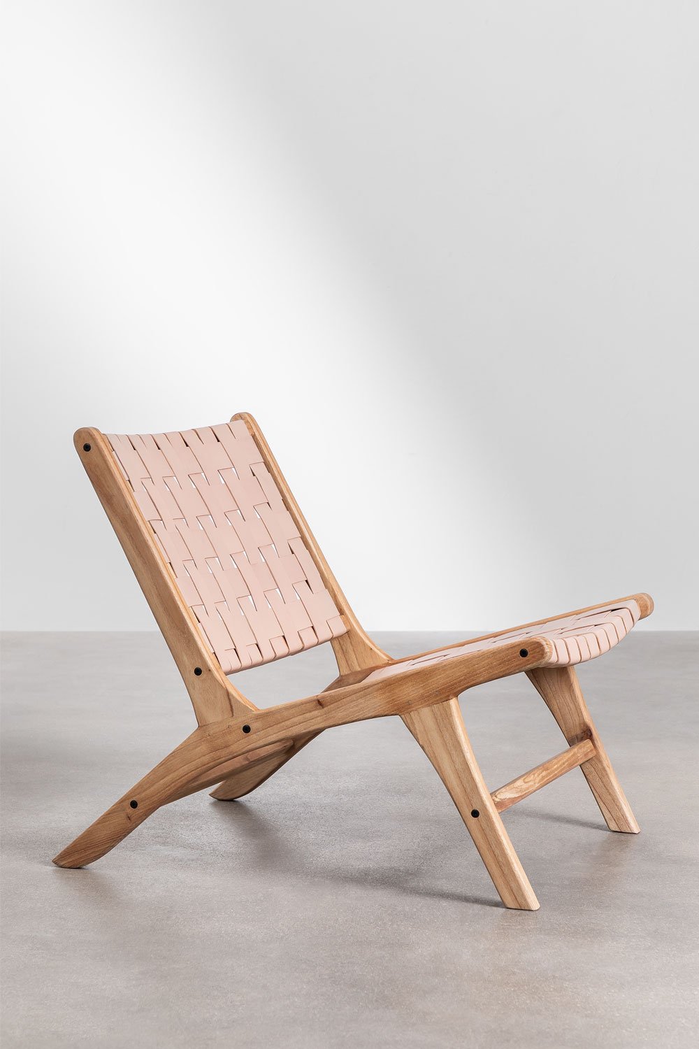 Poltrona in legno e pelle Zaid