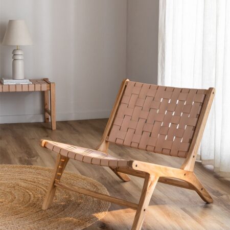 Poltrona in legno e pelle Zaid