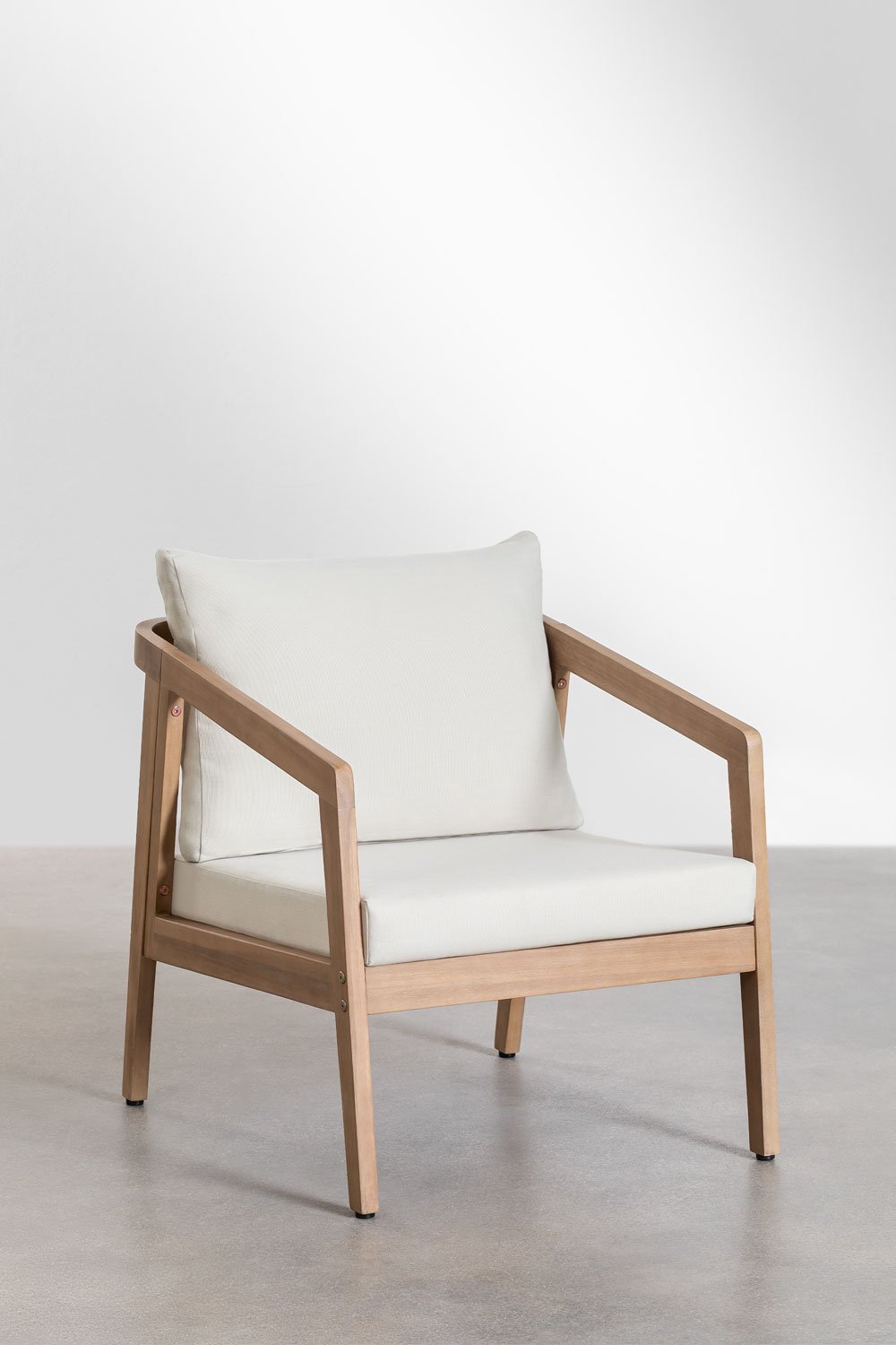 Poltrona in legno di acacia Kaela