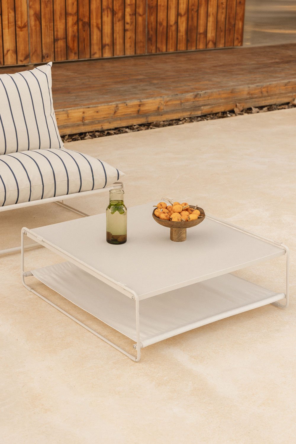 Pouf da giardino Amaro trasformabile in tavolino