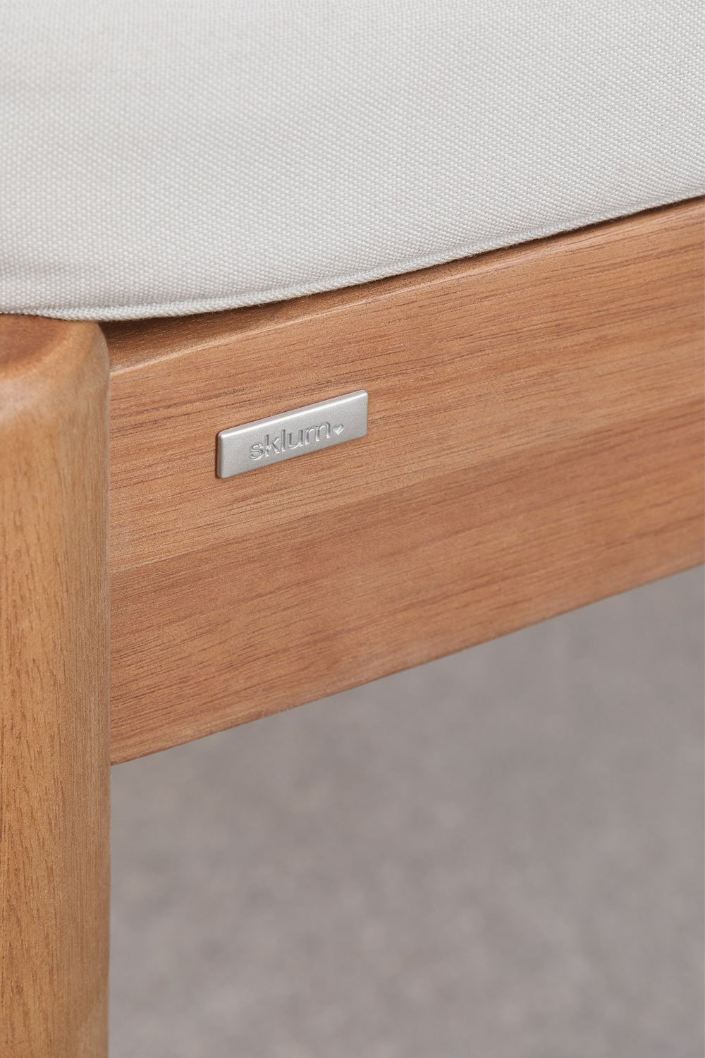 Panca in legno di eucalipto Aderyn