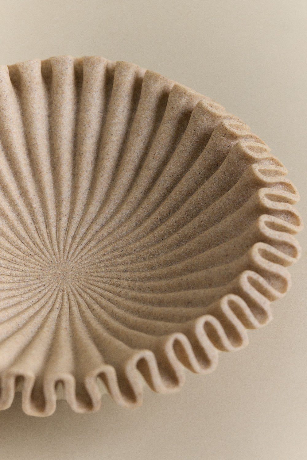 Ciotola decorativa in resina Irente