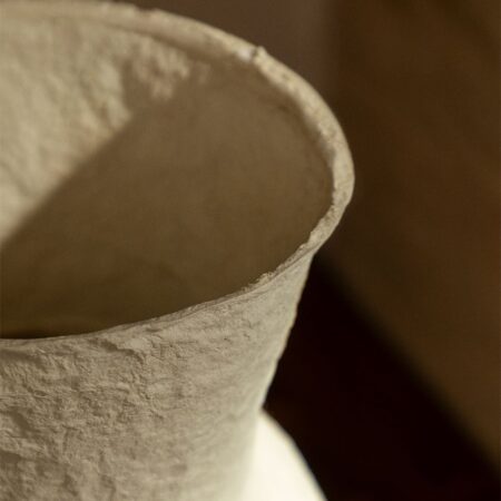 Vaso decorativo realizzato a mano in cartapesta Sousel