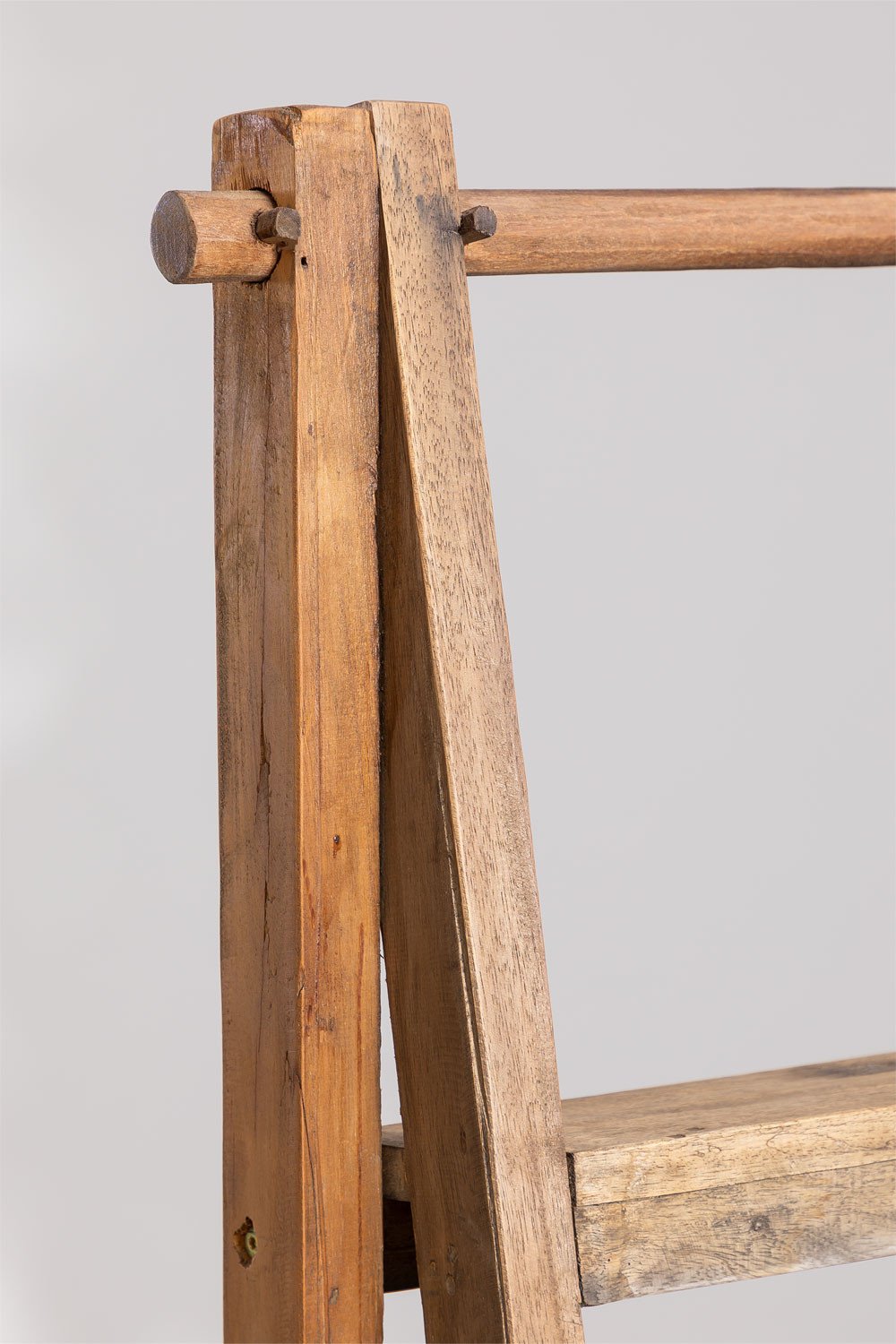 Scaffalatura in legno riciclato Daman