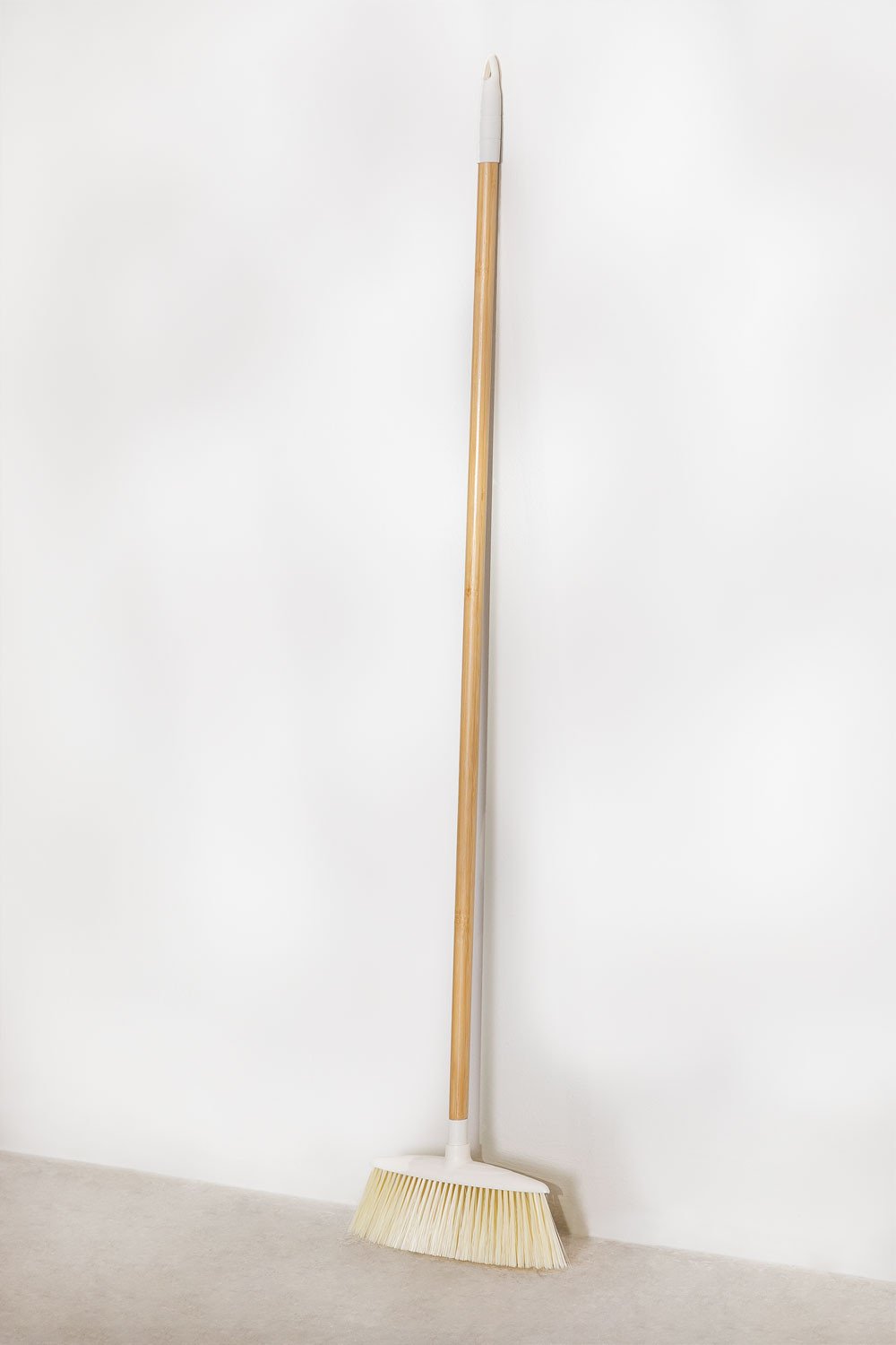 Scopa e paletta in legno Jalei
