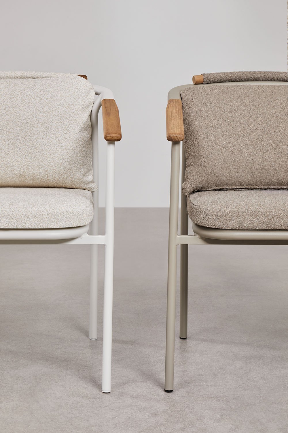Sedia da giardino con braccioli in alluminio e tessuto bouclé Yervin