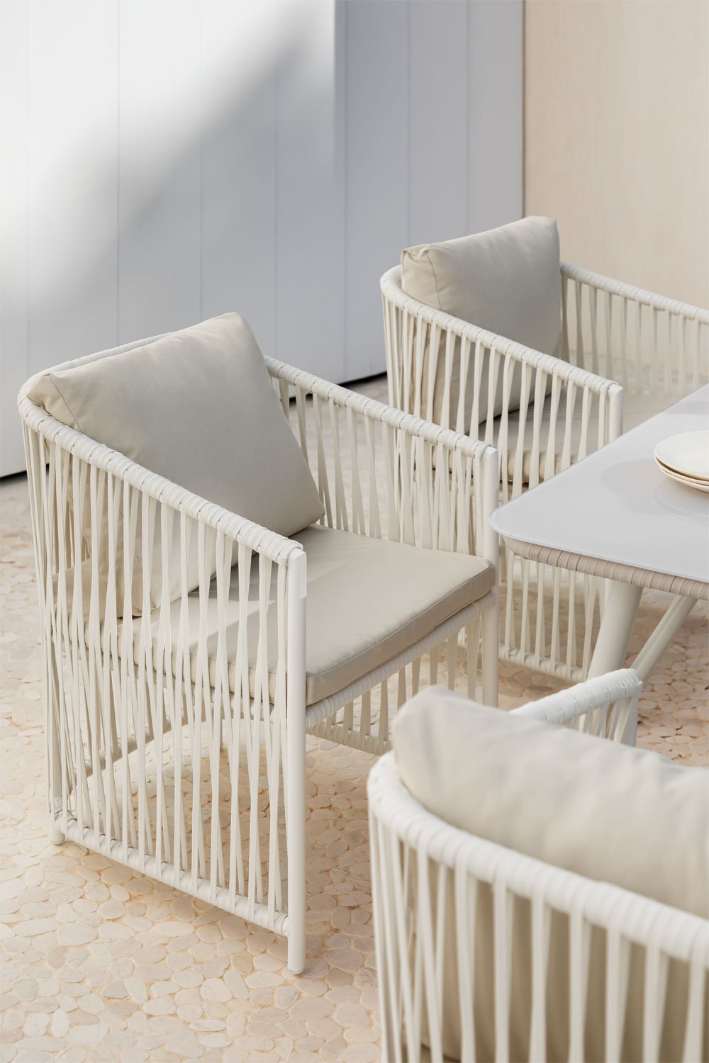 Sedia da giardino Sophie con braccioli in alluminio e corda intrecciata