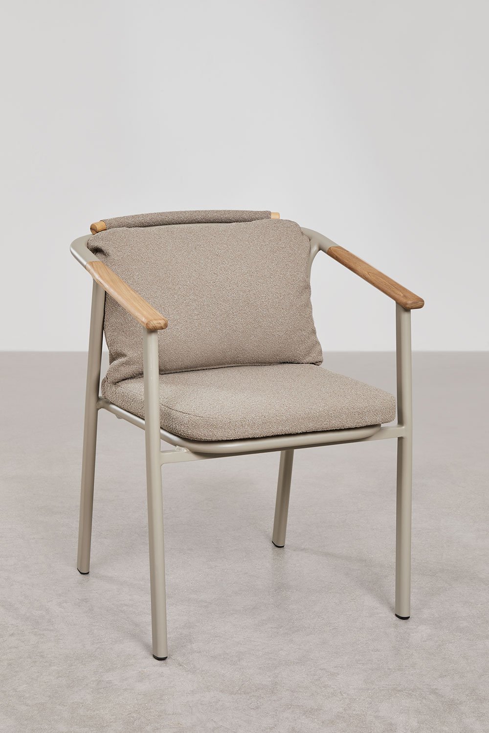 Sedia da pranzo Yervin con braccioli in alluminio e tessuto bouclé