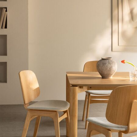 Sedia da pranzo in legno e imbottita Canada