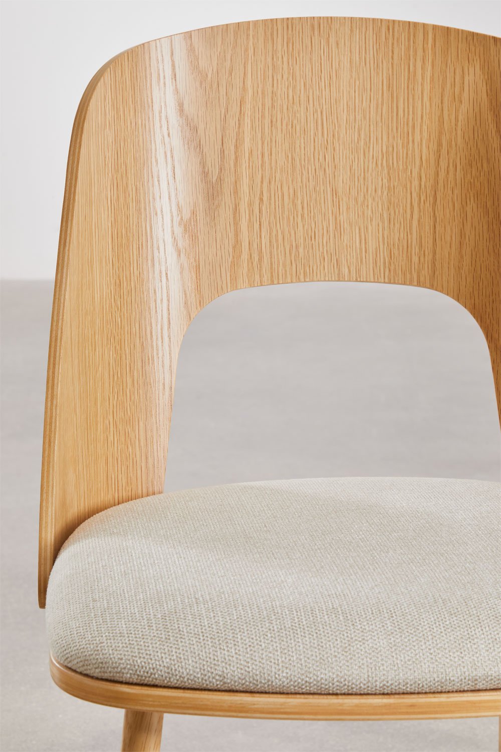 Sedia da pranzo in legno e imbottita Juna