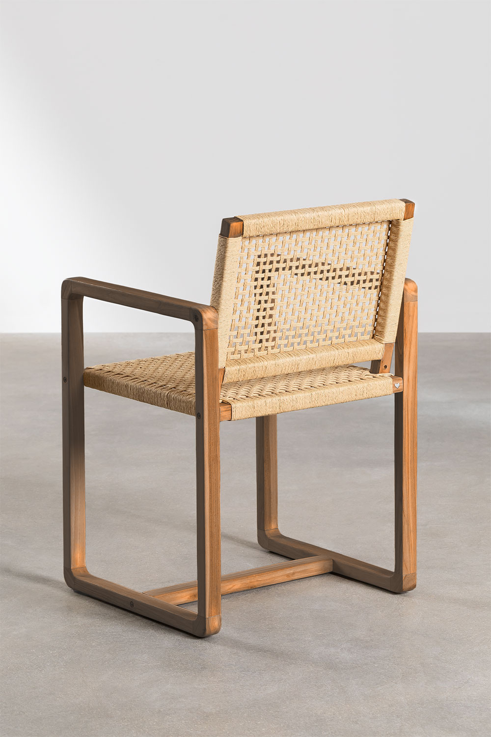 Sedia da pranzo con braccioli in legno di teak Monsxau