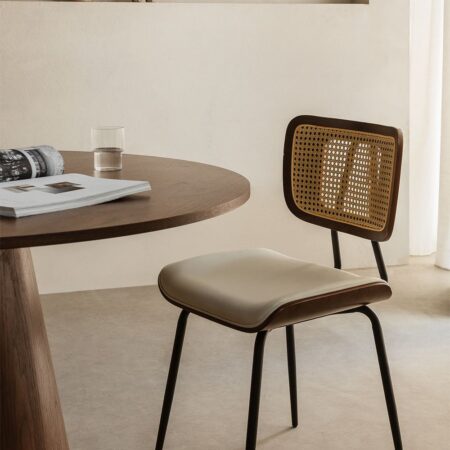 Sedia da pranzo in legno, rattan e similpelle Raysa