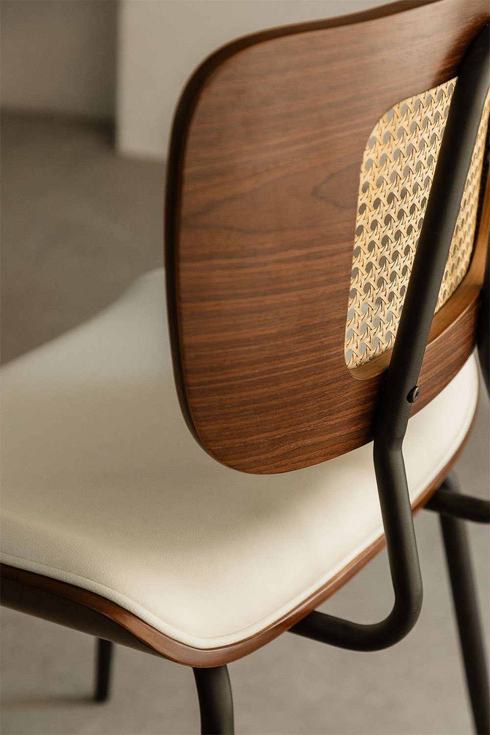 Sedia da pranzo in legno, rattan e similpelle Raysa