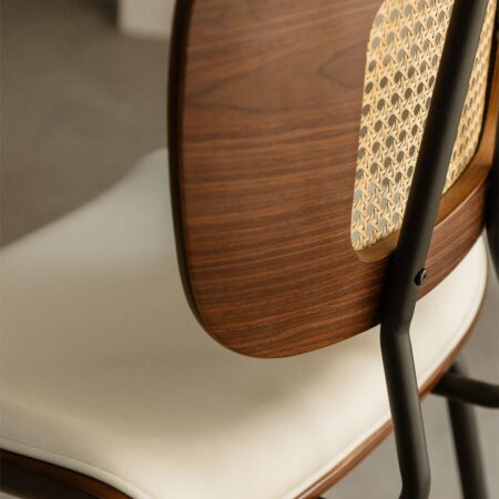 Sedia da pranzo in legno, rattan e similpelle Raysa