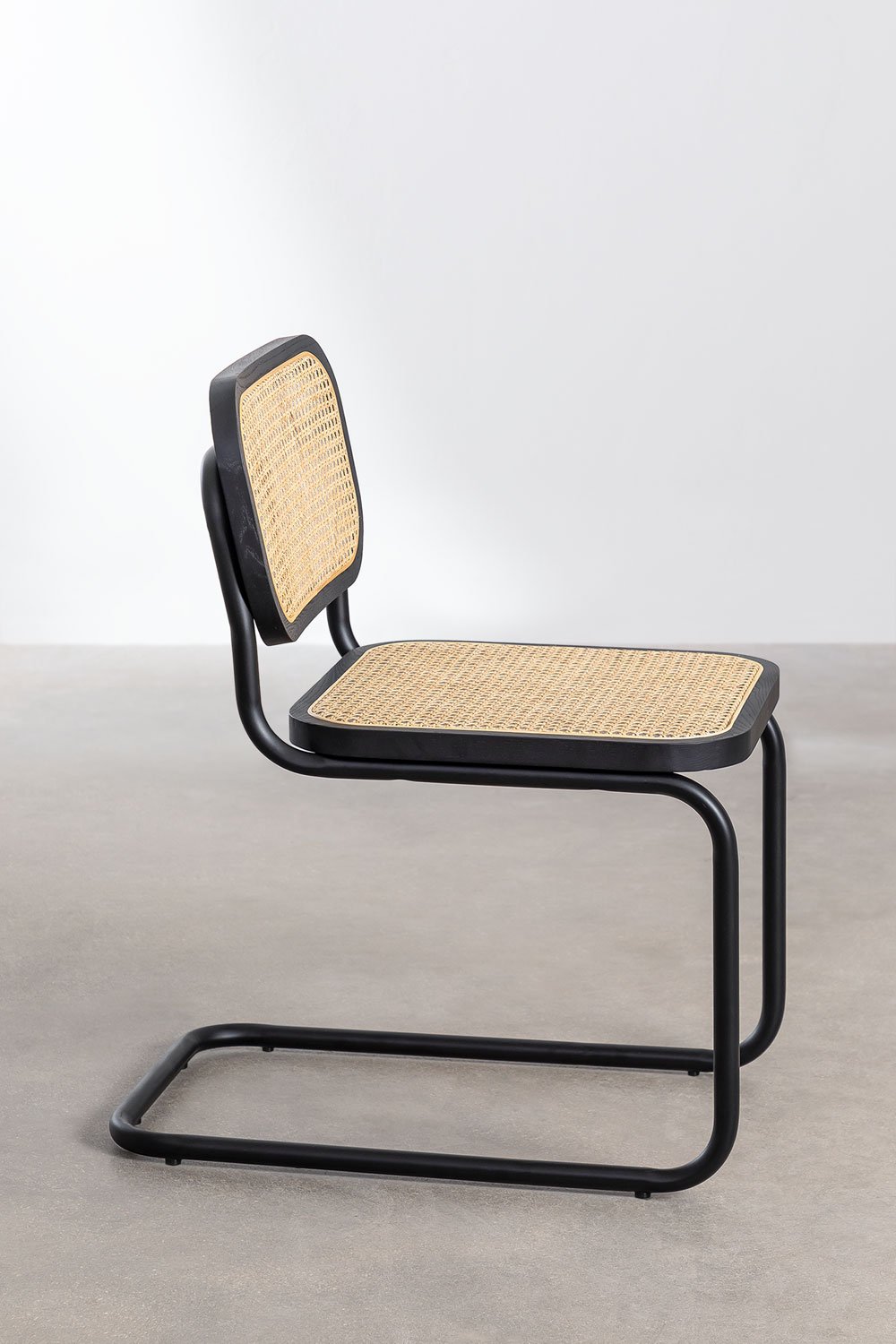 Sedia da pranzo in rattan nero Tento