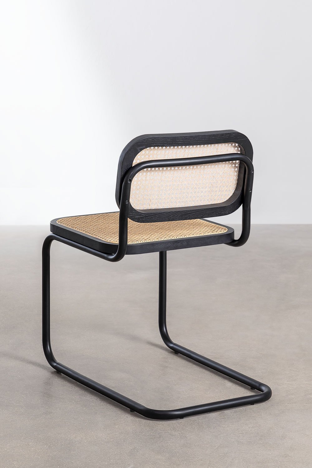 Sedia da pranzo in rattan nero Tento