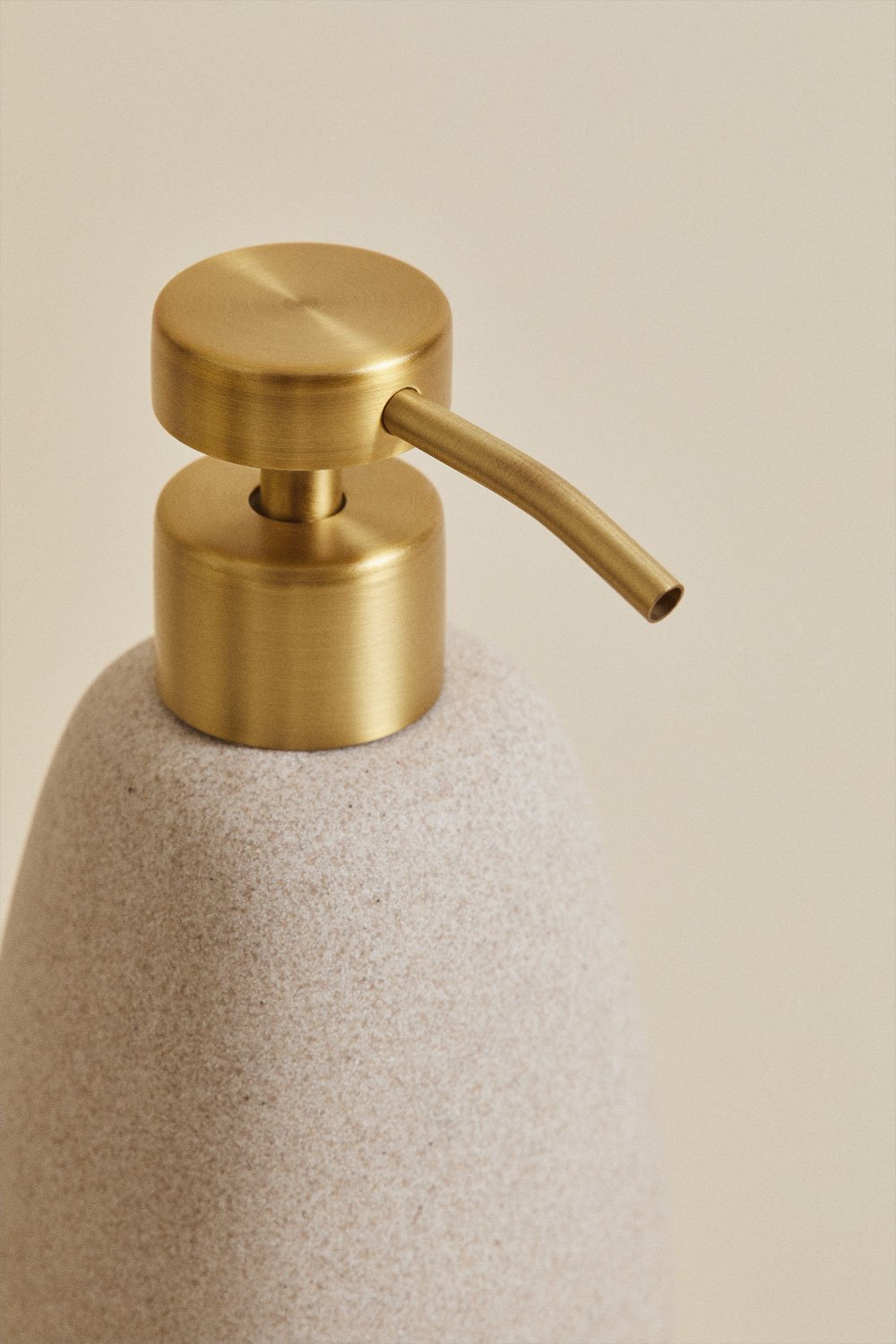 Set da bagno in resina Yegro