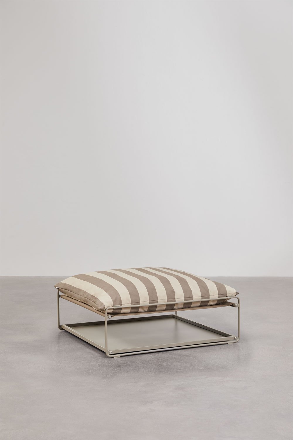 Set da giardino con poltrona e pouf convertibile Amaro