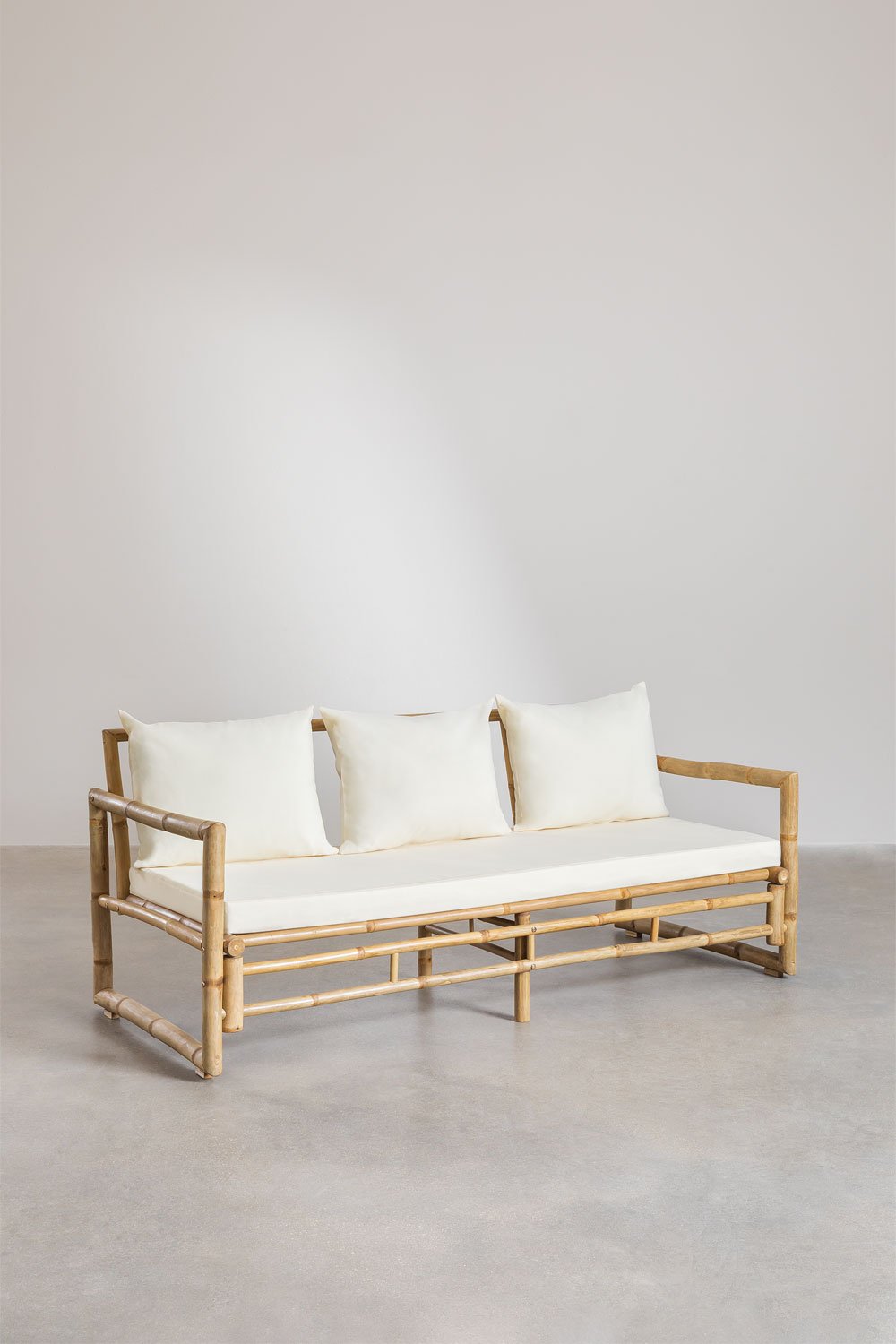 Set da giardino con divano a 3 posti e tavolino da caffè 120x60 cm in bambù Livayna