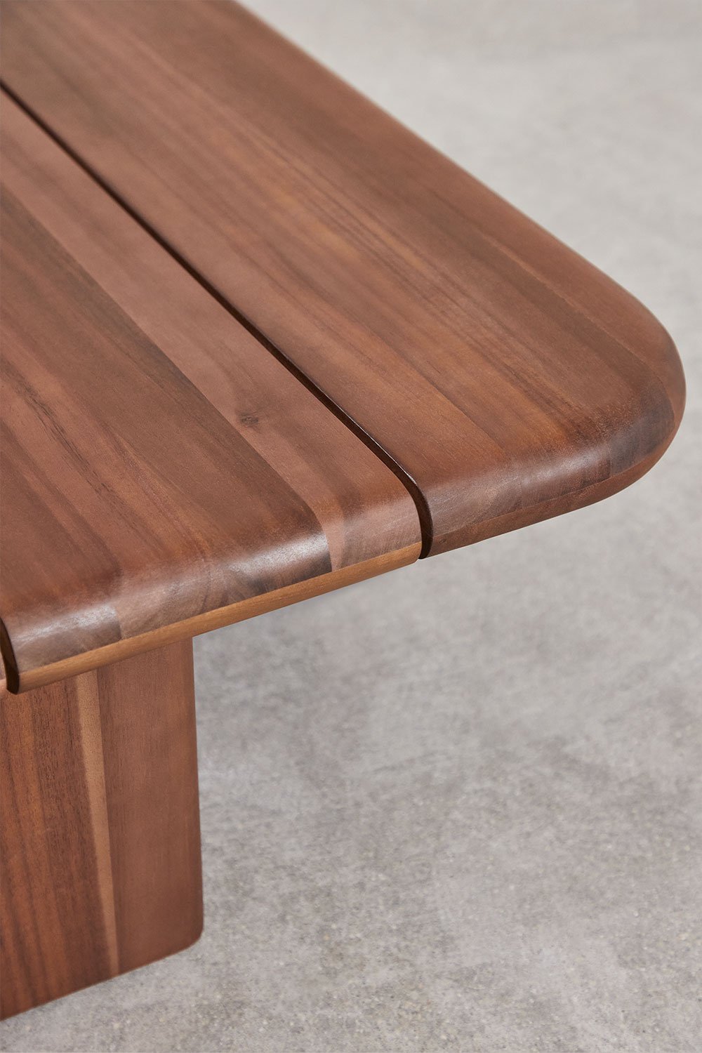 Set da giardino con 2 poltrone e 2 tavolini in rattan e legno di acacia Famara