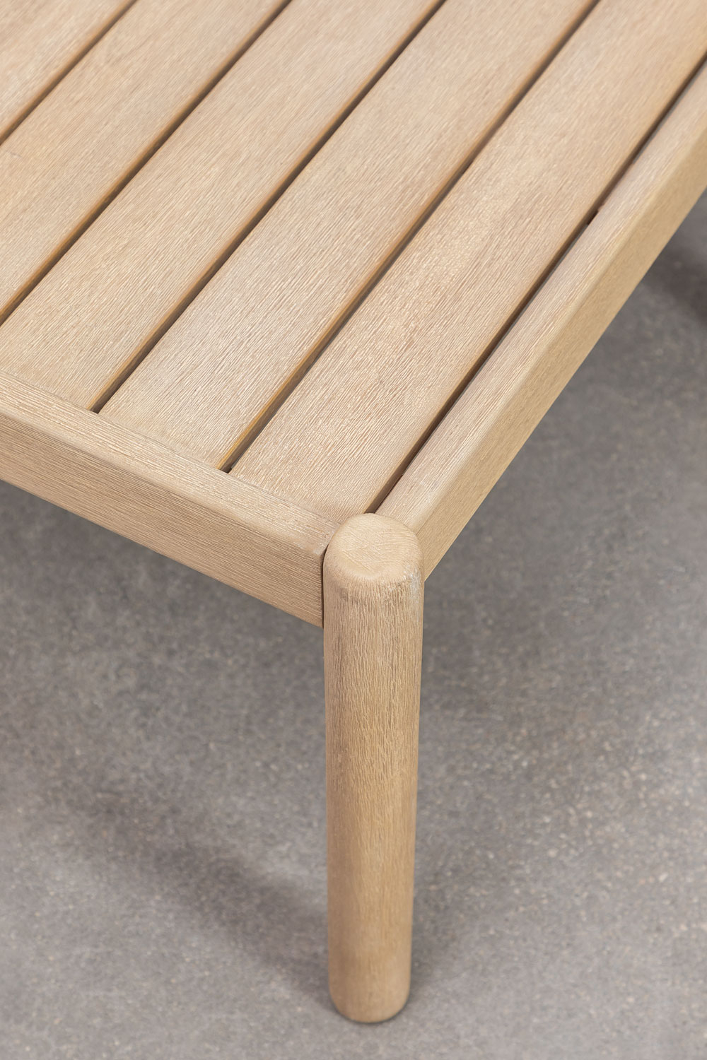 Set da giardino con 2 poltrone e tavolino in legno di acacia e corda intrecciata Karvia