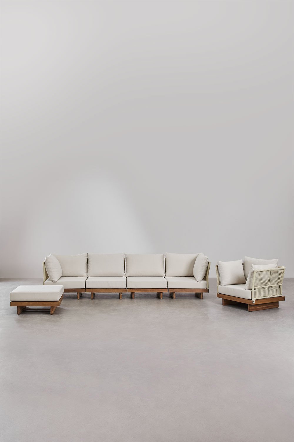 Set da giardino con divano modulare a 4 pezzi con 2 poltrone angolari, poltrona e pouf in legno di acacia Dailin