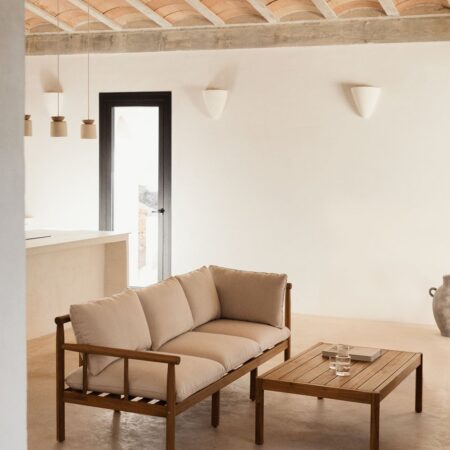 Set da salotto con divano a 3 posti e tavolino in legno di acacia Melvin